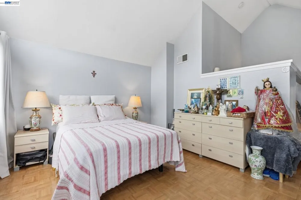 316 E 2nd St. Benicia, CA 94510