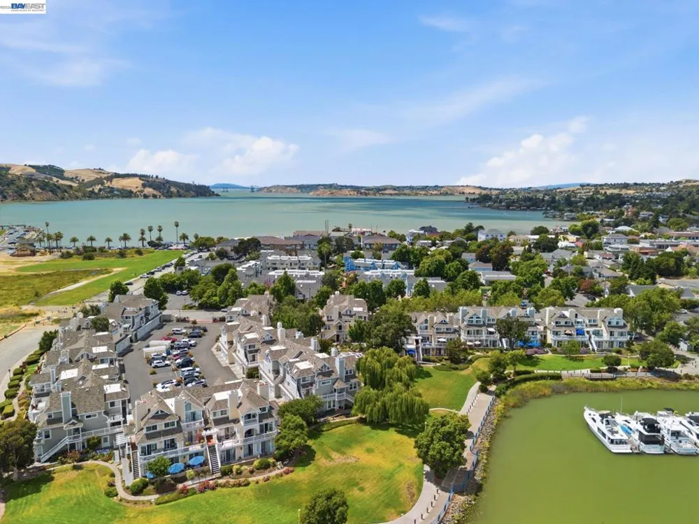 316 E 2nd St. Benicia, CA 94510