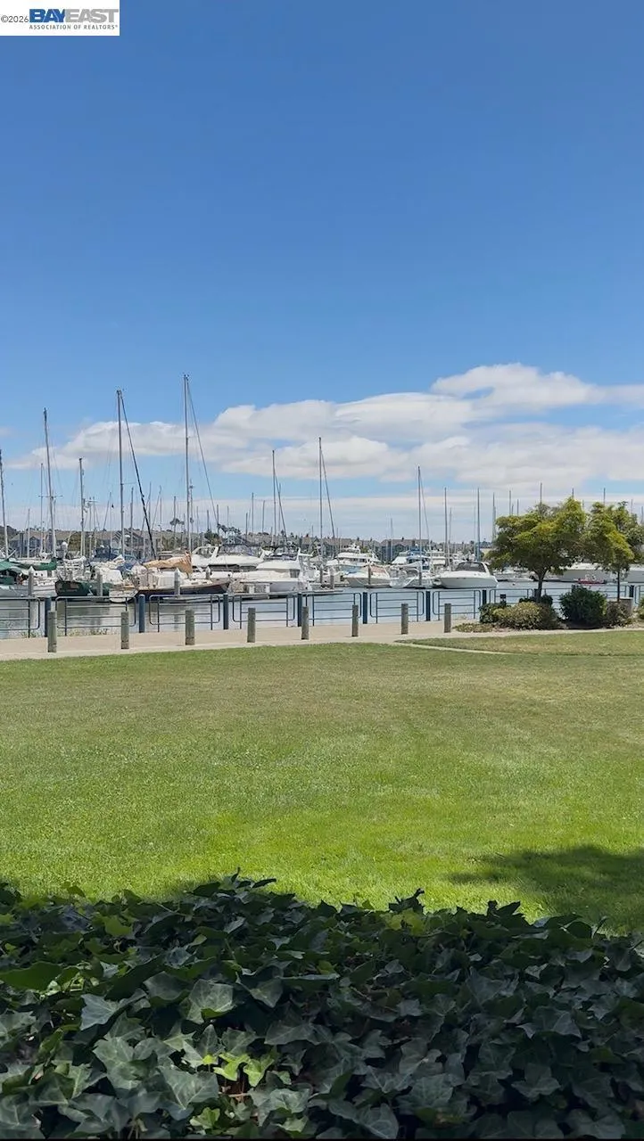 316 E 2nd St. Benicia, CA 94510