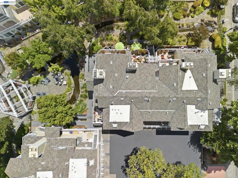316 E 2nd St. Benicia, CA 94510