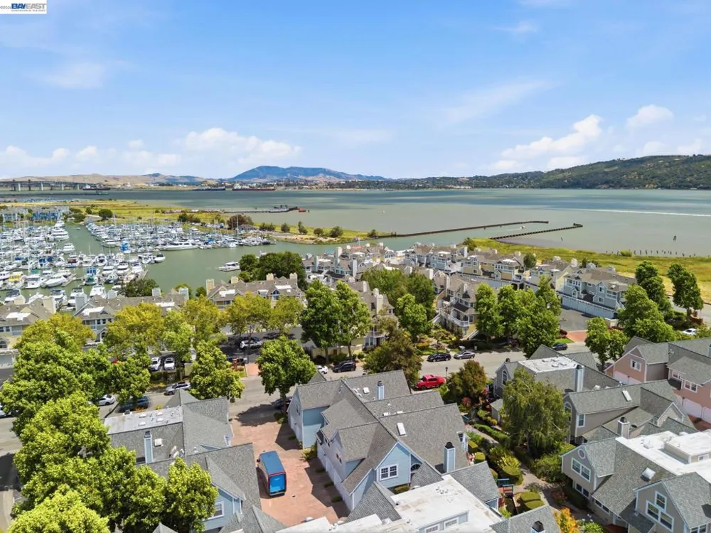 316 E 2nd St. Benicia, CA 94510