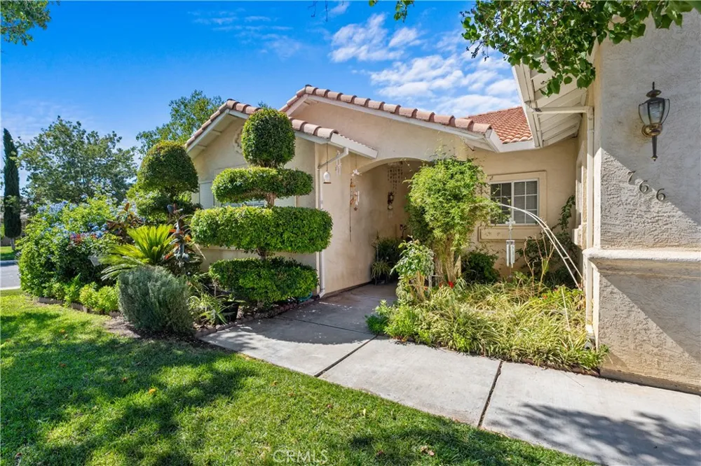 766 Willmott Avenue Los Banos, CA 93635