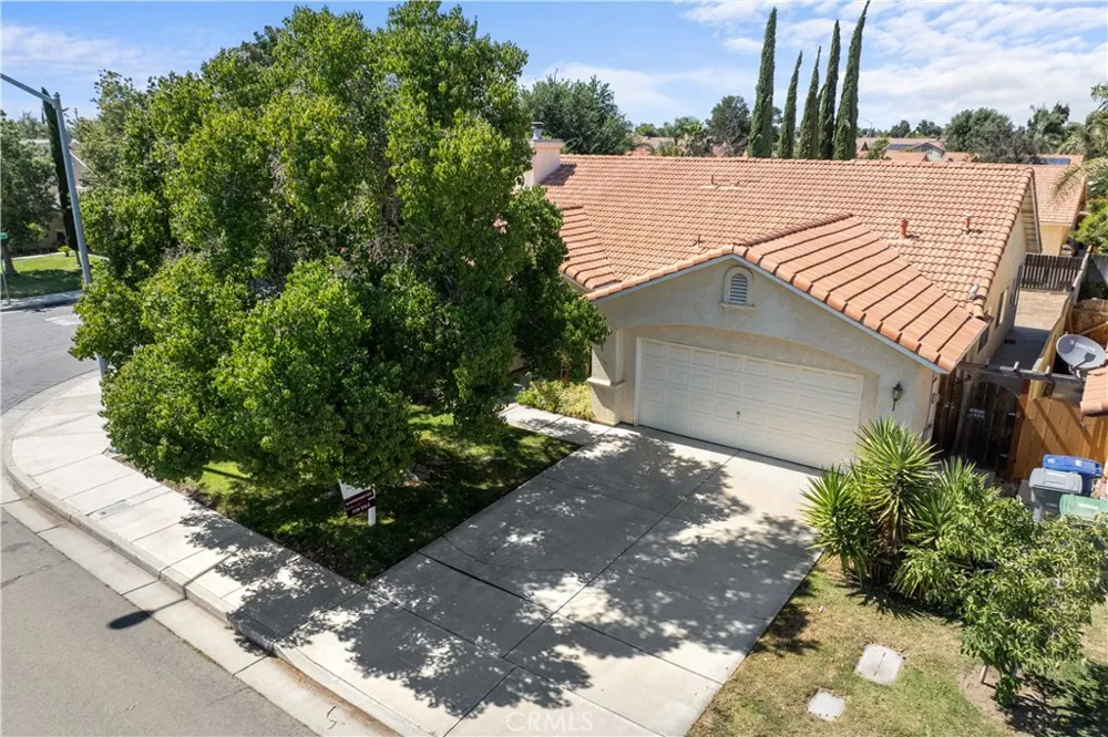 766 Willmott Avenue Los Banos, CA 93635