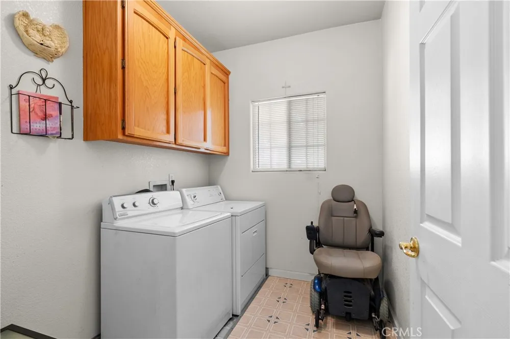 766 Willmott Avenue Los Banos, CA 93635