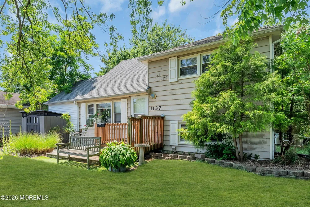 1137 Roe Avenue Point Pleasant, NJ 08742