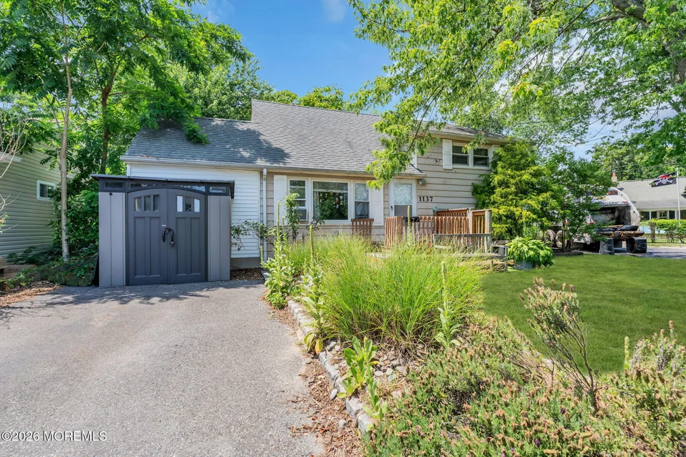 1137 Roe Avenue Point Pleasant, NJ 08742