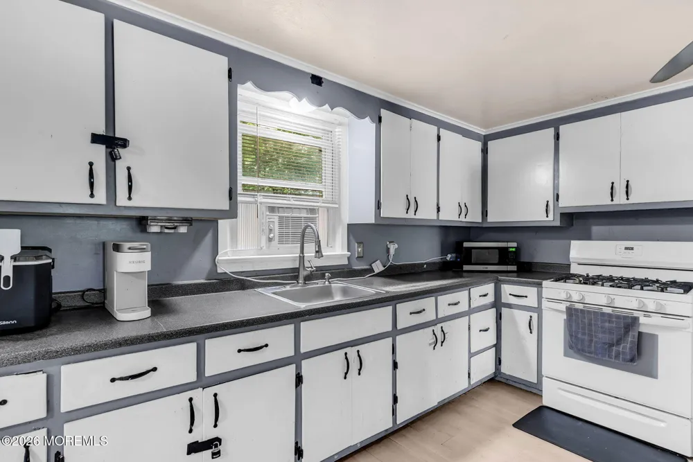 1137 Roe Avenue Point Pleasant, NJ 08742