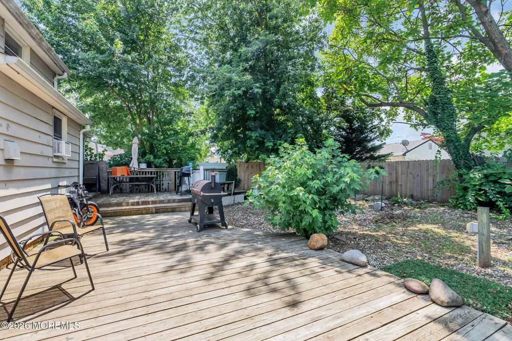 1137 Roe Avenue Point Pleasant, NJ 08742