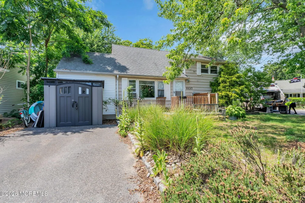 1137 Roe Avenue Point Pleasant, NJ 08742