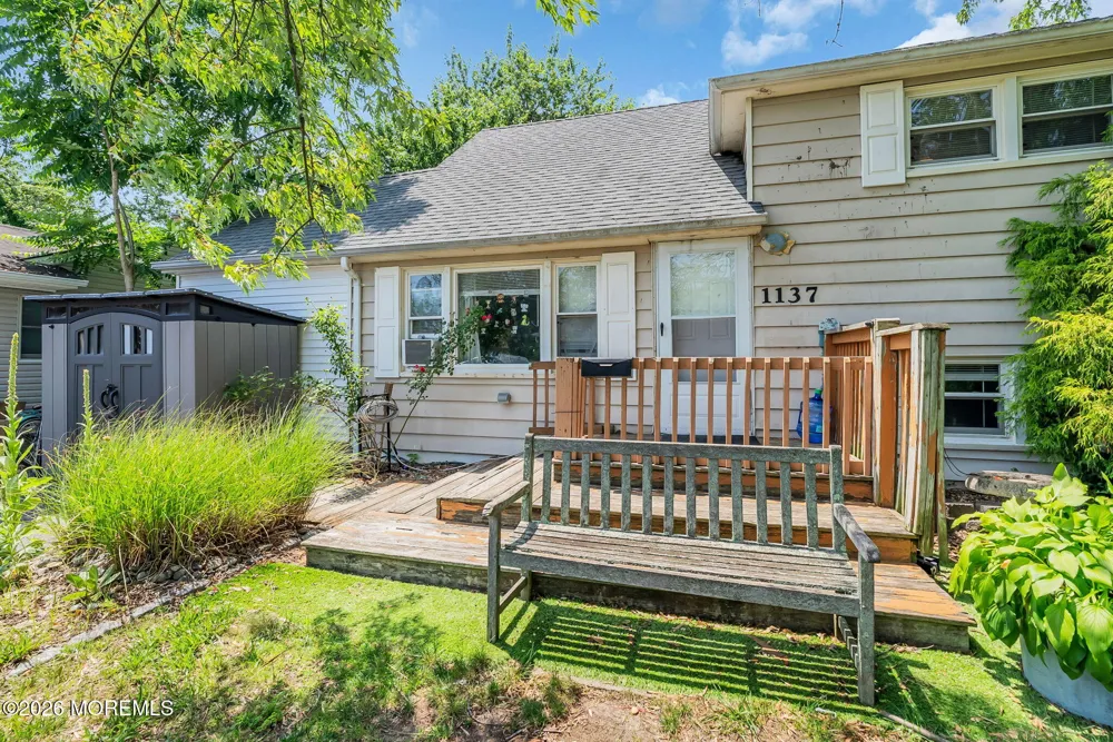 1137 Roe Avenue Point Pleasant, NJ 08742