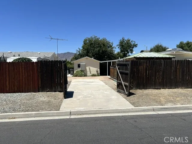 43679 Elliot Court Hemet, CA 92544