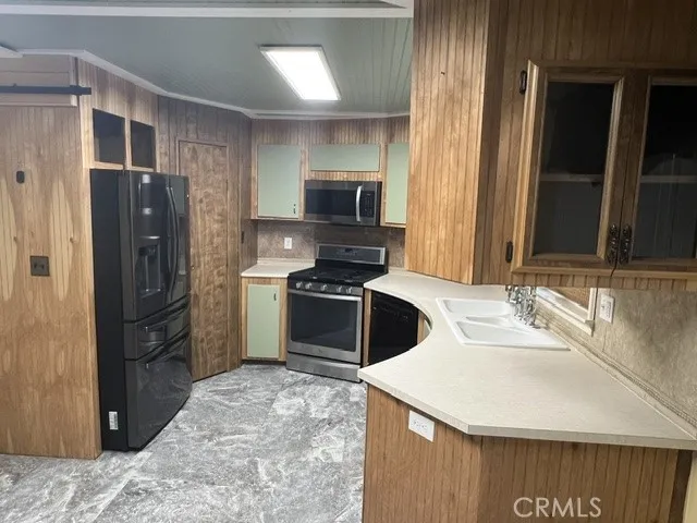 43679 Elliot Court Hemet, CA 92544