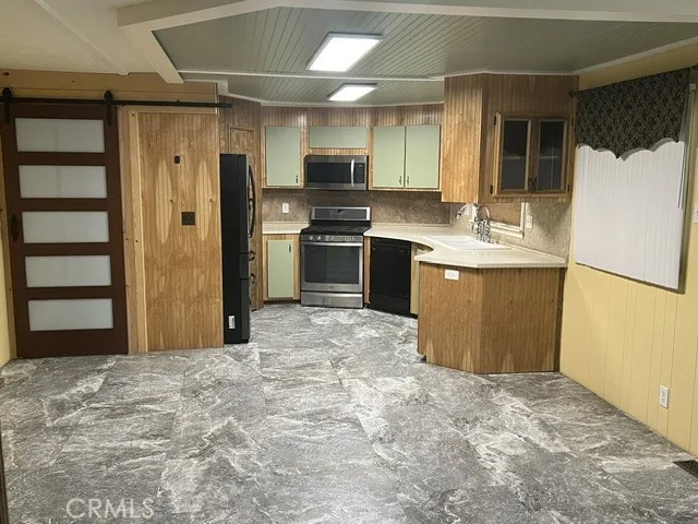 43679 Elliot Court Hemet, CA 92544