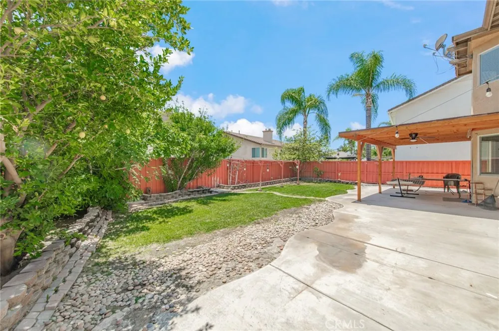 11514 Trailway Riverside, CA 92505