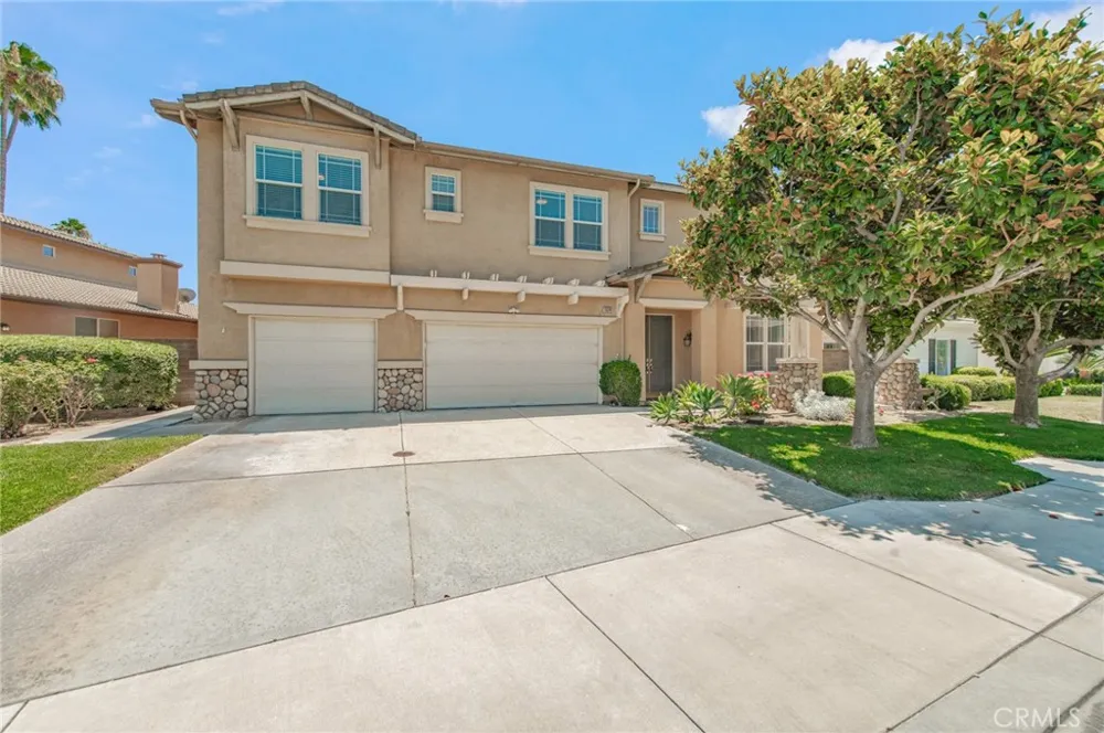 11514 Trailway Riverside, CA 92505