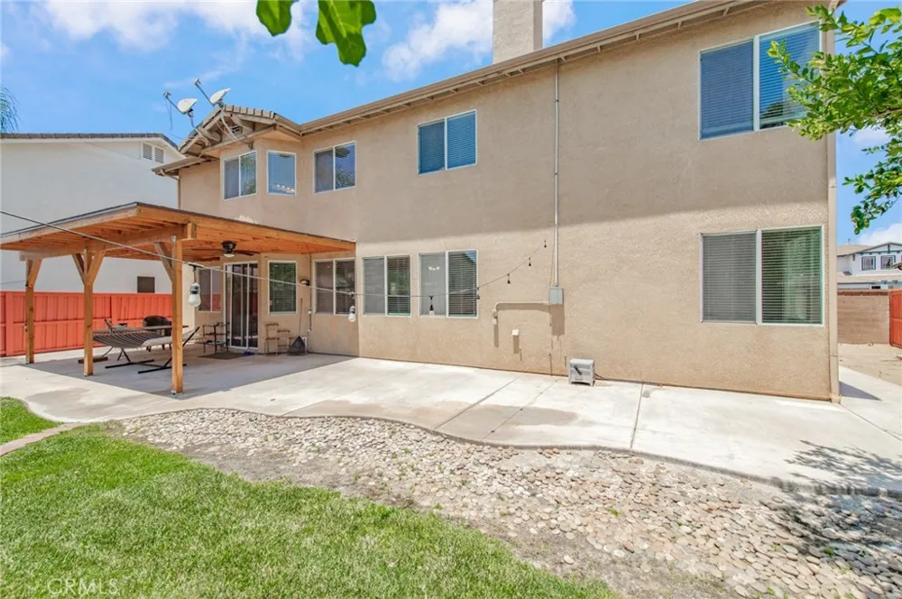 11514 Trailway Riverside, CA 92505