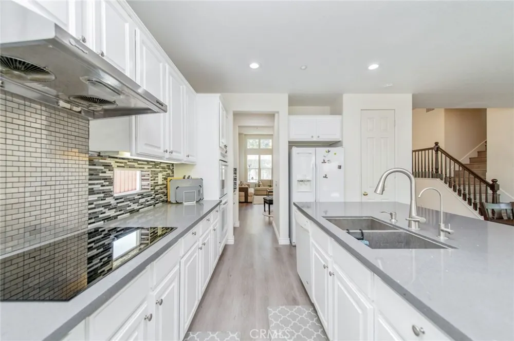 11514 Trailway Riverside, CA 92505