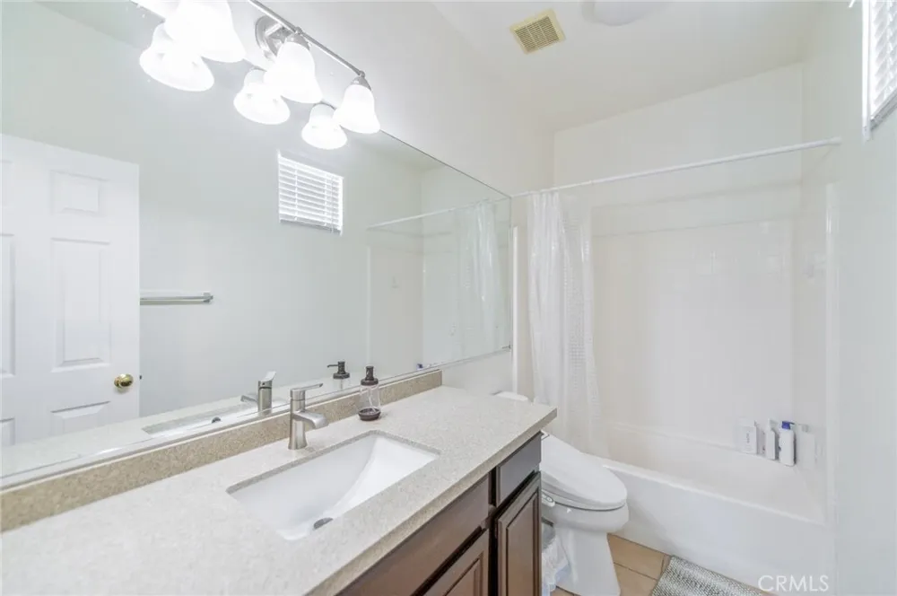 11514 Trailway Riverside, CA 92505