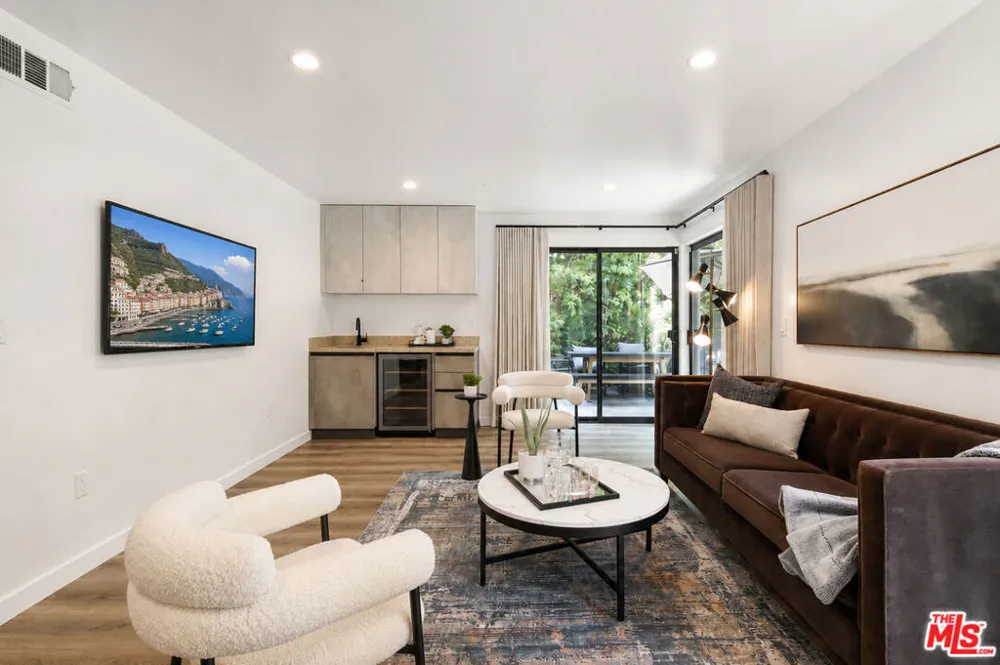11614 Colfax Meadow Lane Studio City, CA 91604