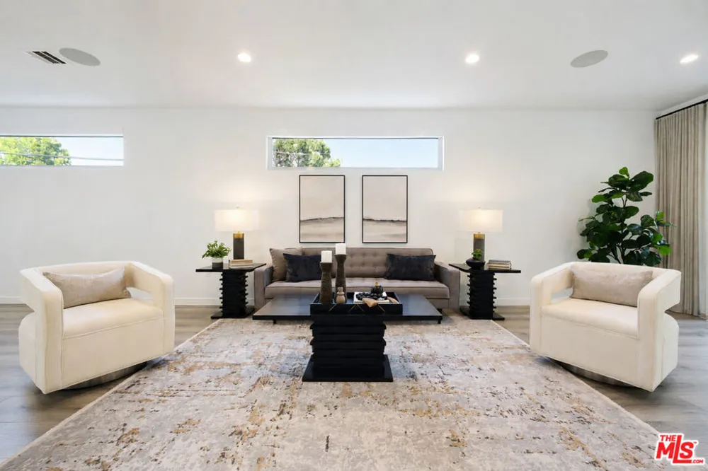 11614 Colfax Meadow Lane Studio City, CA 91604