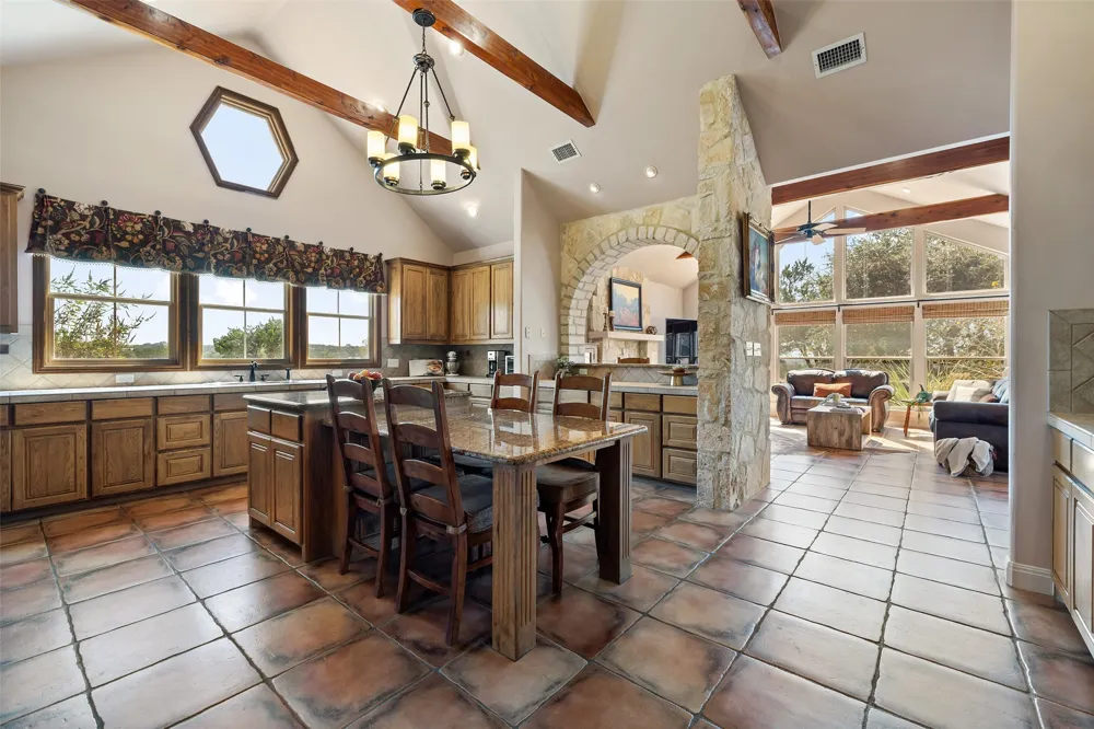 1120 Canyon View Road Dripping Springs, TX 78620