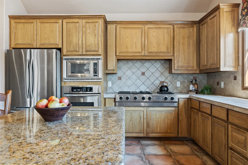 1120 Canyon View Road Dripping Springs, TX 78620