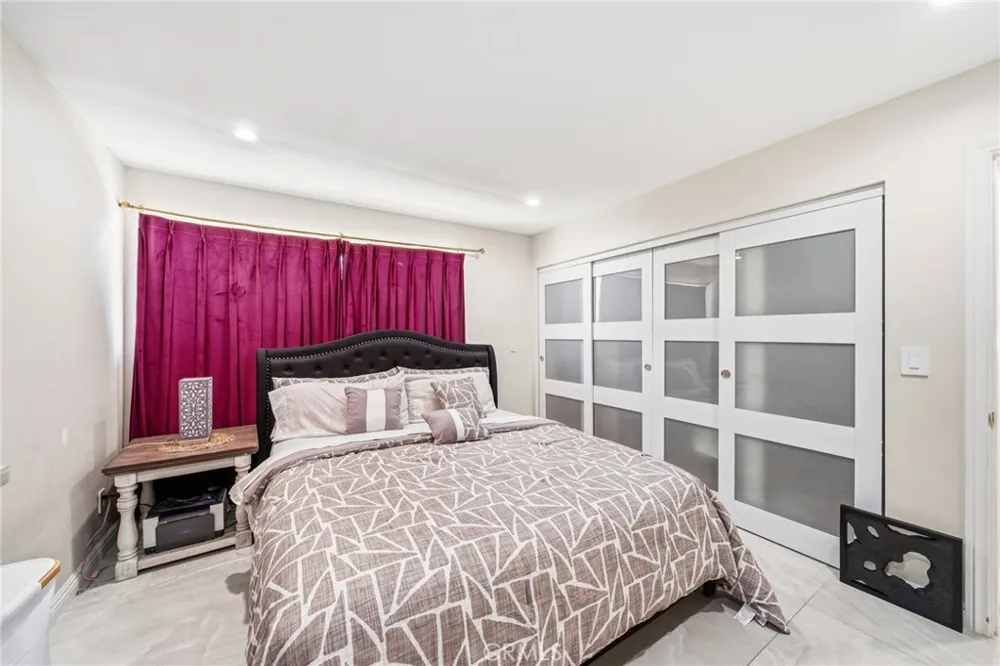 24812 Pitcairn Way Torrance, CA 90505