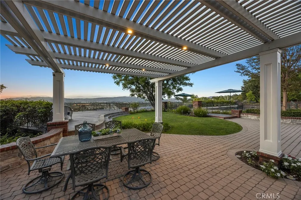 2061 Skyline Drive Fullerton, CA 92831
