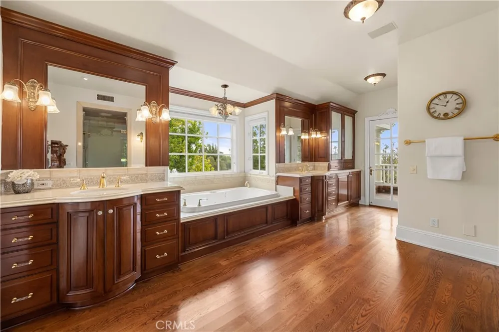 2061 Skyline Drive Fullerton, CA 92831