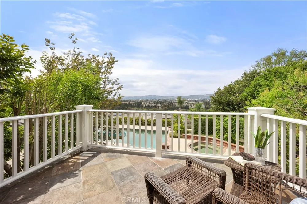 2061 Skyline Drive Fullerton, CA 92831