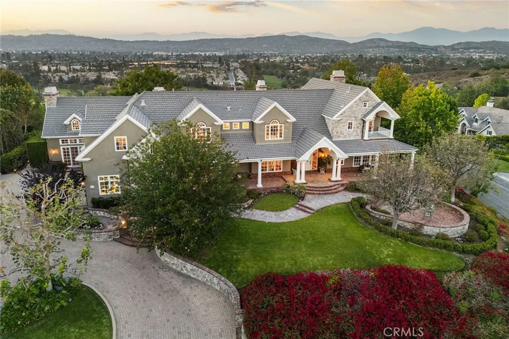2061 Skyline Drive Fullerton, CA 92831