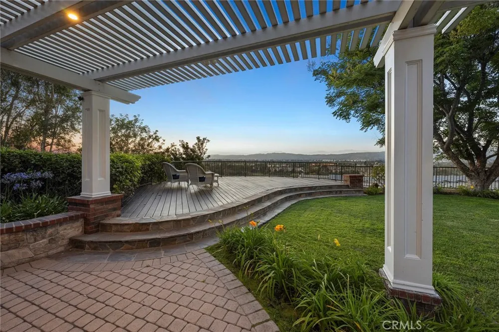 2061 Skyline Drive Fullerton, CA 92831