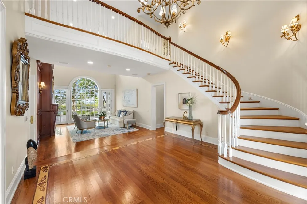2061 Skyline Drive Fullerton, CA 92831
