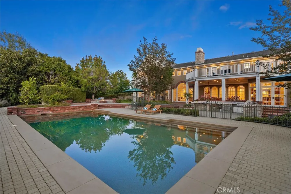 2061 Skyline Drive Fullerton, CA 92831