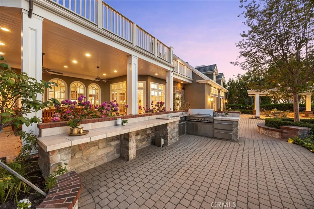2061 Skyline Drive Fullerton, CA 92831