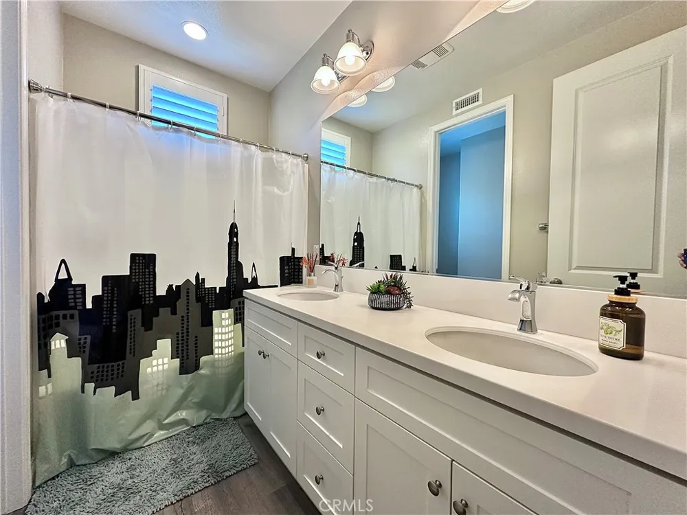 16944 Viana Drive Chino Hills, CA 91709