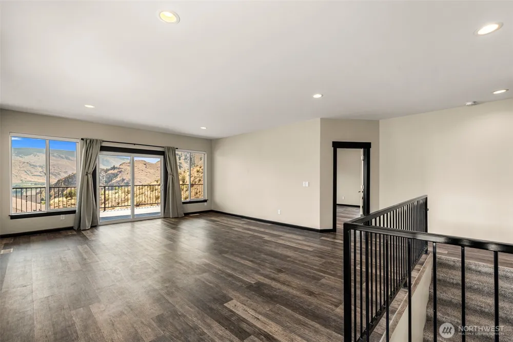9971 Saska Way Entiat, WA 98822