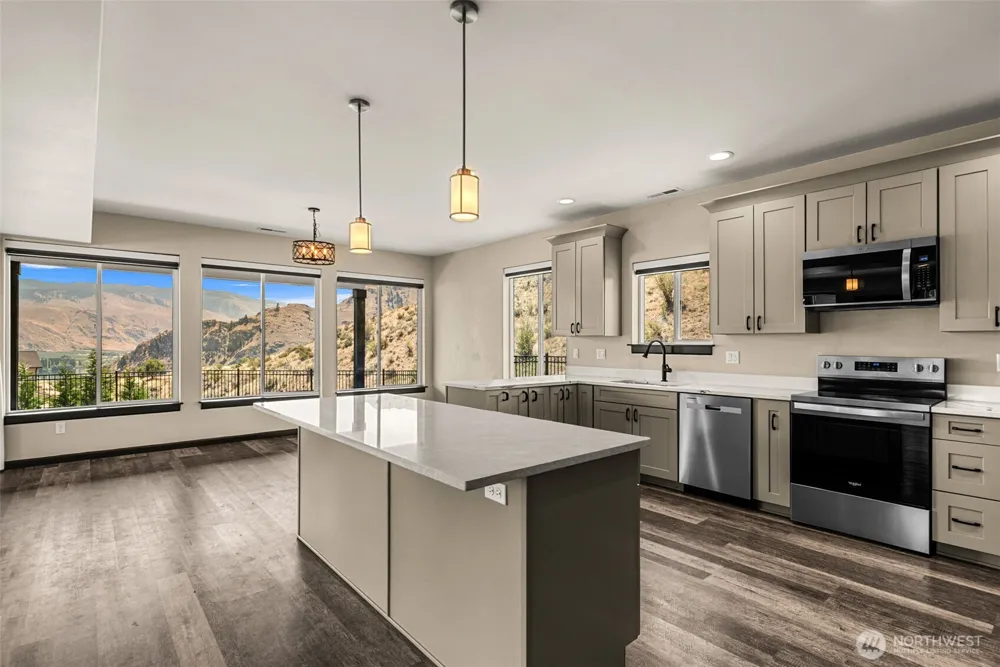 9971 Saska Way Entiat, WA 98822