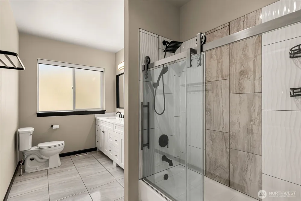 9971 Saska Way Entiat, WA 98822