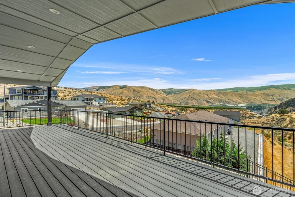 9971 Saska Way Entiat, WA 98822