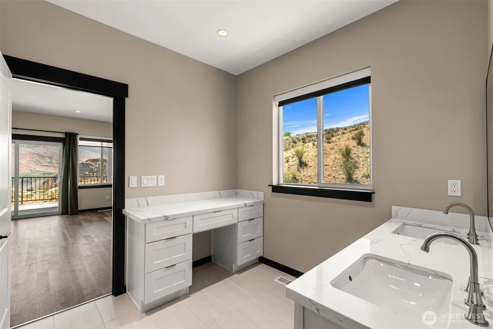 9971 Saska Way Entiat, WA 98822