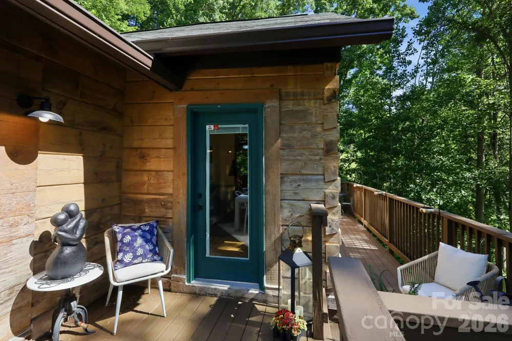 619 Leisure Lane Burnsville, NC 28714