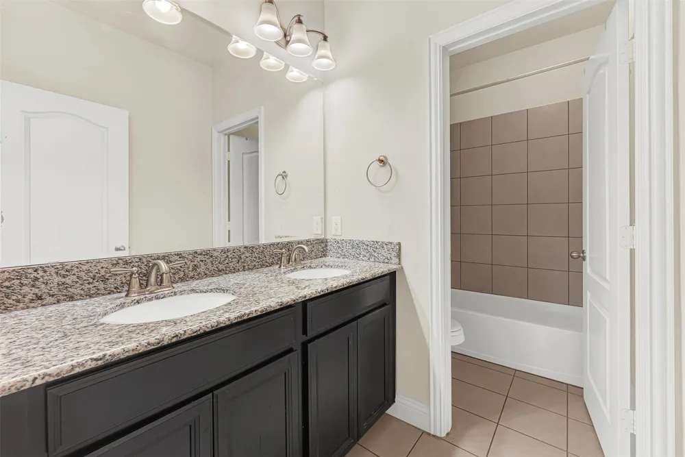 254 Benwick Drive Sunnyvale, TX 75182