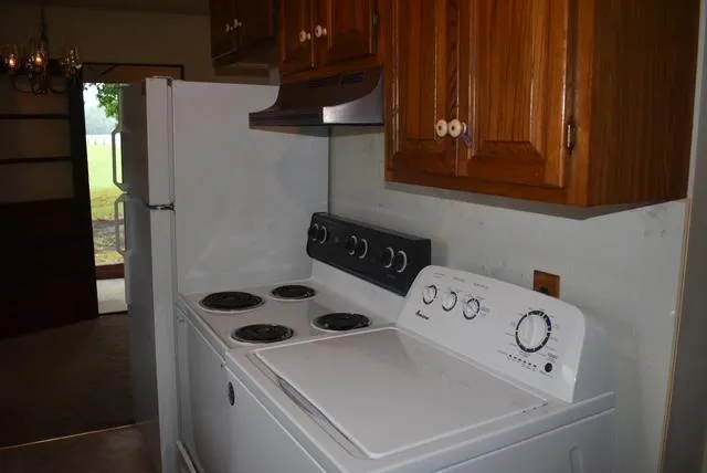 7829 FLIPPO DRIVE Fredericksburg, VA 22408