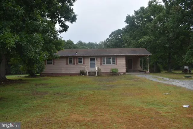 7829 FLIPPO DRIVE Fredericksburg, VA 22408
