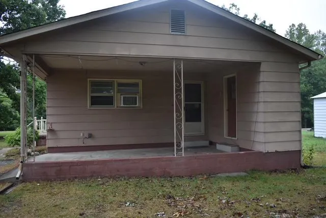7829 FLIPPO DRIVE Fredericksburg, VA 22408