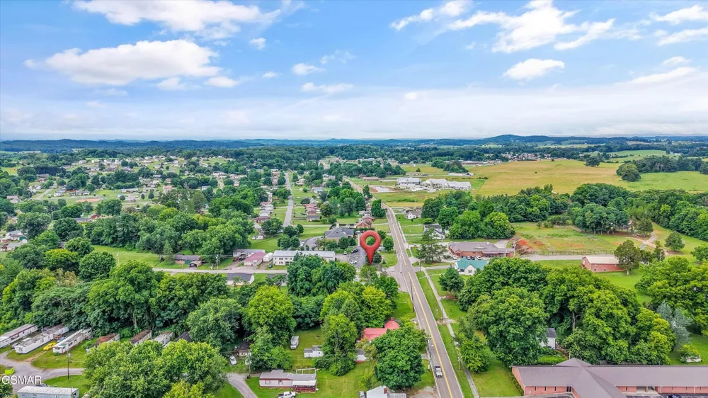 1602 Main St White Pine, TN 37890