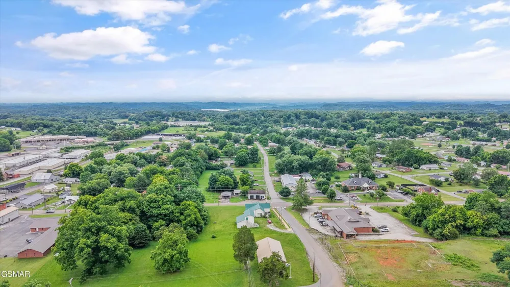 1602 Main St White Pine, TN 37890