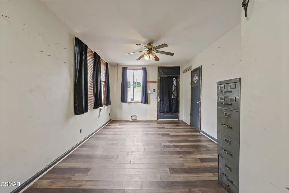 1602 Main St White Pine, TN 37890