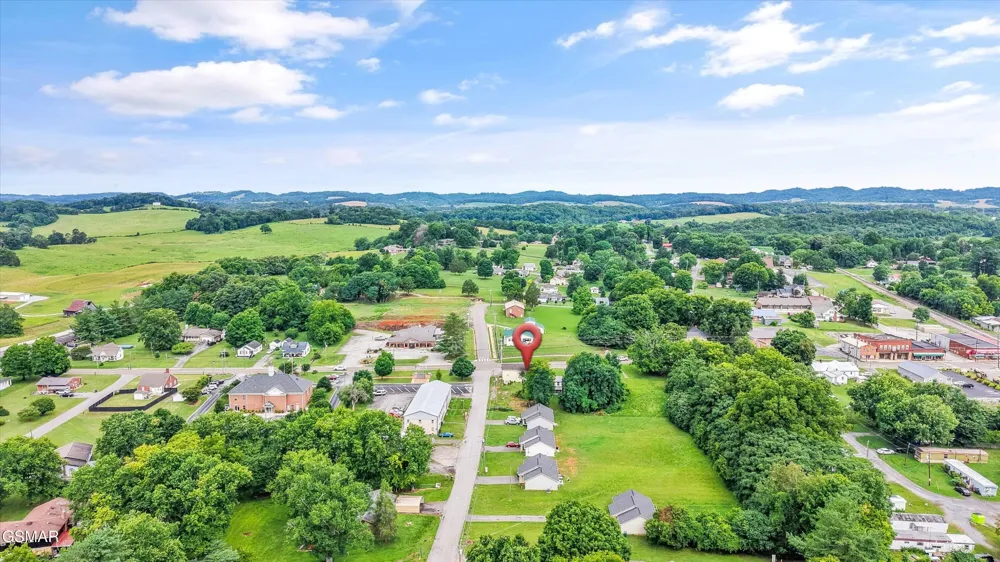 1602 Main St White Pine, TN 37890